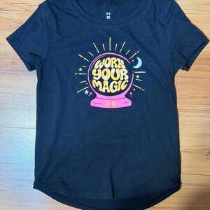 Under Armour Girls 6X Work Your Magic Crystal Ball Graphic T-Shirt